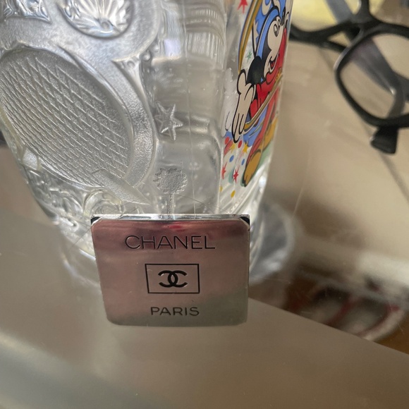 Chanel Pin - Picture 4 of 5